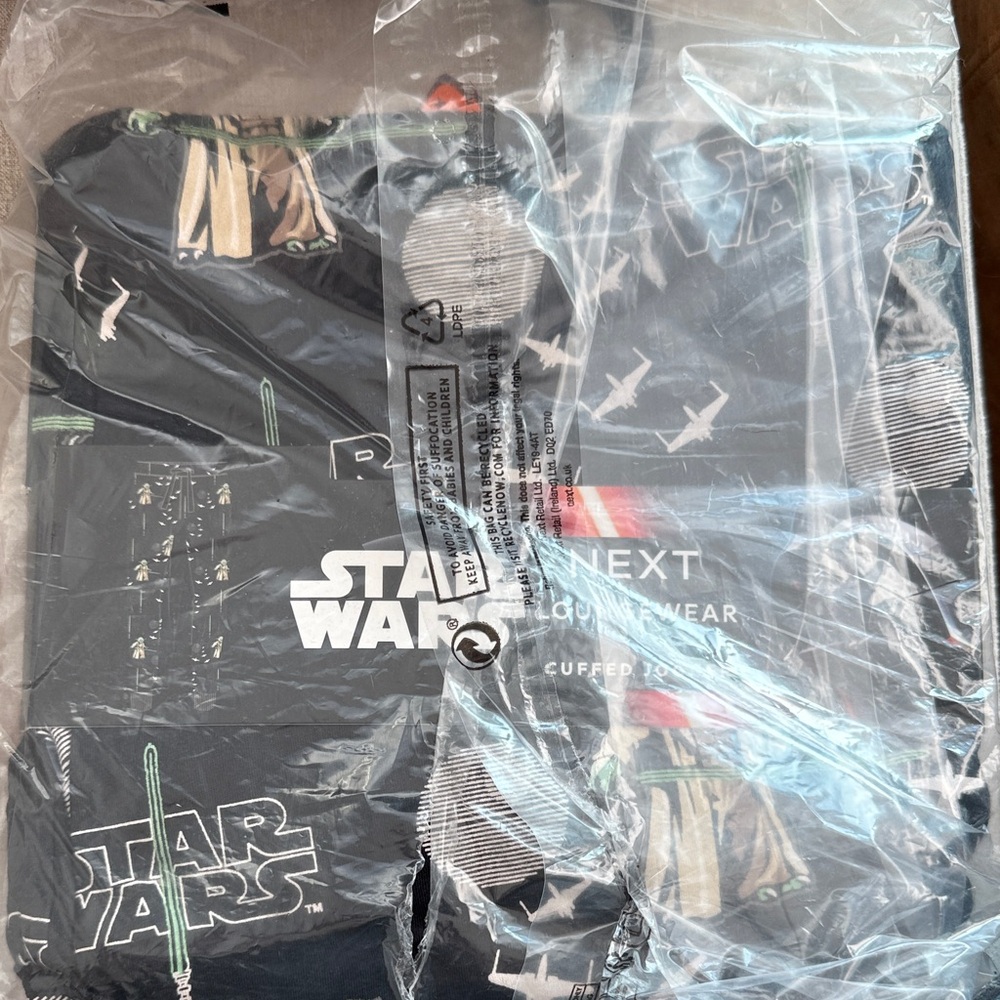 Next (UK Store) Black Star Wars Graphic Cuffed Jogger